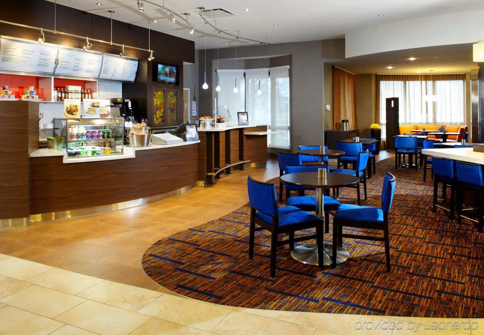 Courtyard Pittsburgh Shadyside Hotel Exterior photo